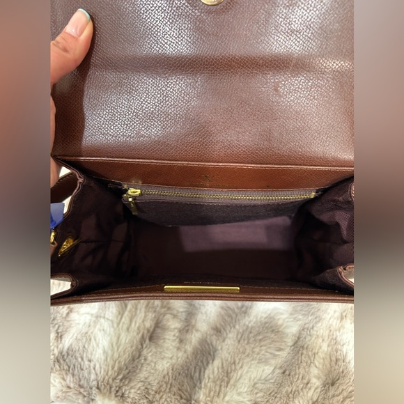 Valentino Garavani leather tassel bag - Picture 5 of 8